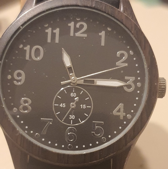 FMD Other - 10/$20 FMDGF006 Brown/Black Leather Wooden Men's Watch